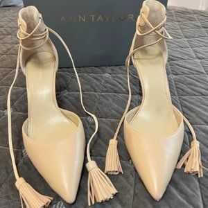 Ann Taylor Elliot Leather Tassel Pump